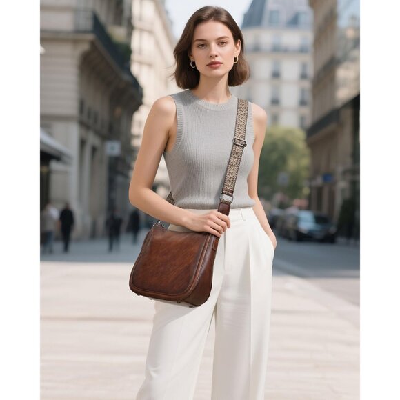 Elegant Ladies Hobo Shoulder Purse - Genuine Leather Crossbody with Pockets - Picture 3 of 6